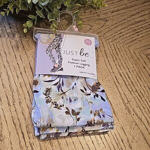 Super soft floral leggings size M NWT